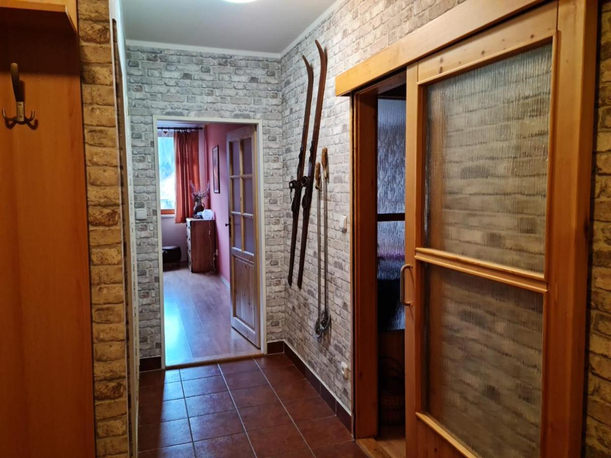 Apartma Raj V Ramzove Ostružná Exterior foto